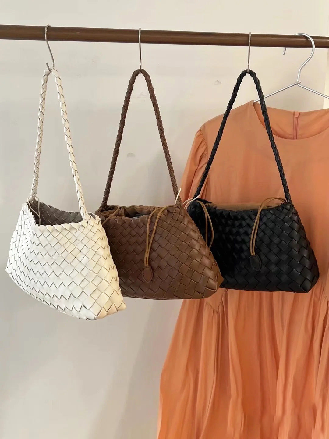 Sac à bandoulière en cuir véritable tressé