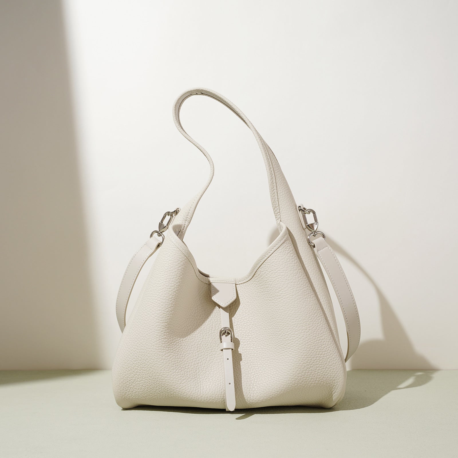 Sac bandoulière minimaliste tendance