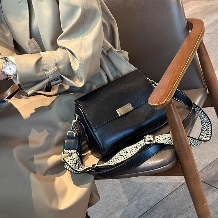 Sac bandoulière en cuir de vachette First Layer pour femme