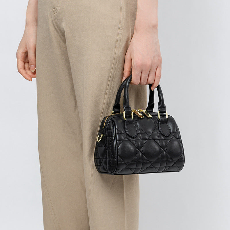 Sac bandoulière Boston en cuir véritable à motif losanges