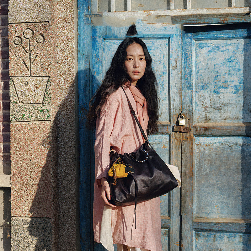 Elegant Large-Capacity Tote Bag for Women